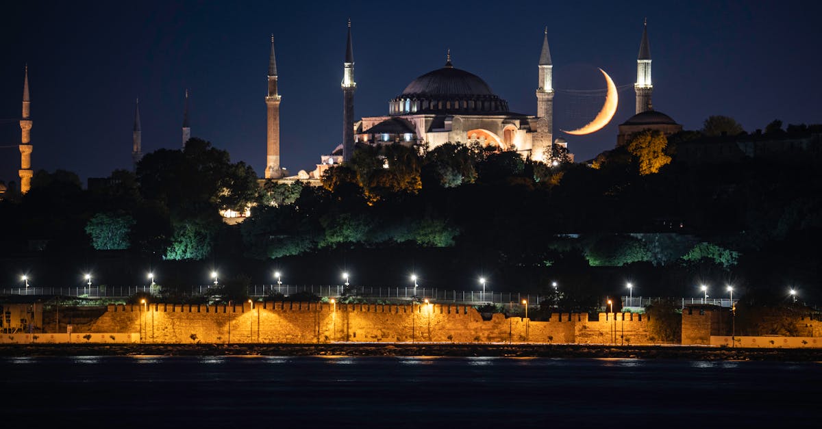 Hagia Sophia in Istanbul, one of the landmarks on the free Touristanbul layover tour