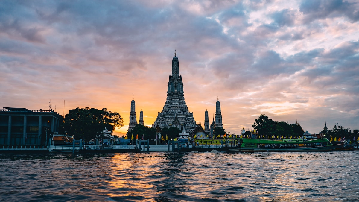 Bangkok — flight deal hero