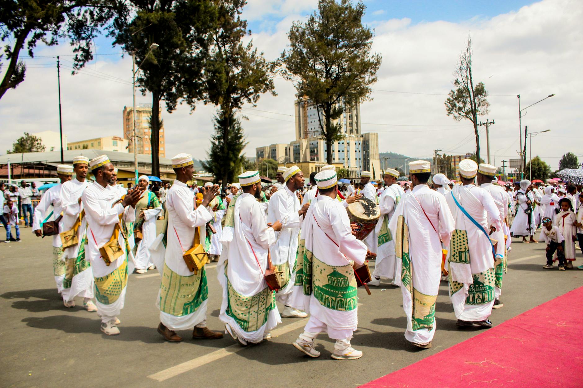 Addis Ababa, Ethiopia — Colorful Meskel parade in Addis Ababa, Ethiopia featuring traditional white gowns and festivities.