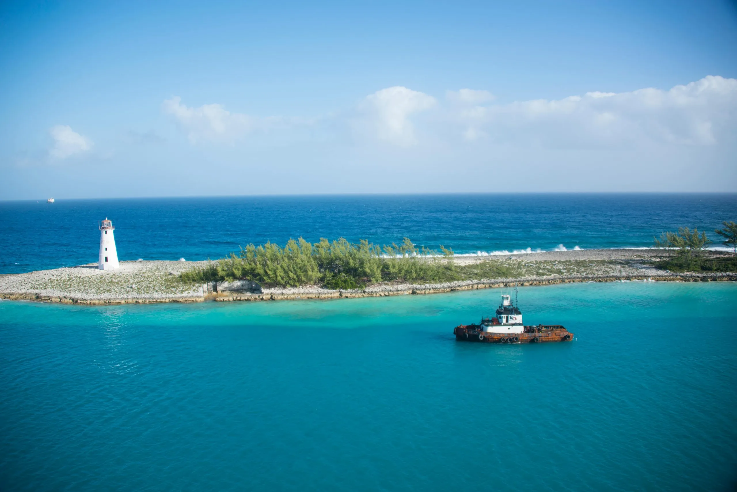 Nassau Lynden Pindling International Airport (NAS) — The Complete Master Guide 2026