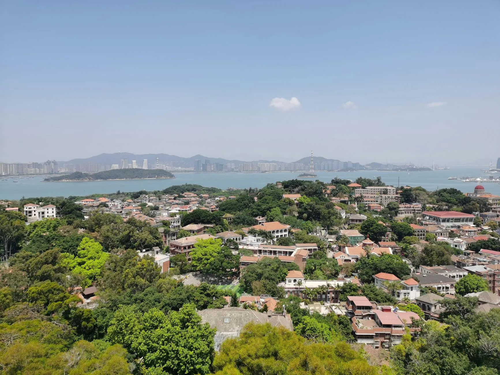 Xiamen China — Fujian coast / Gulangyu Island