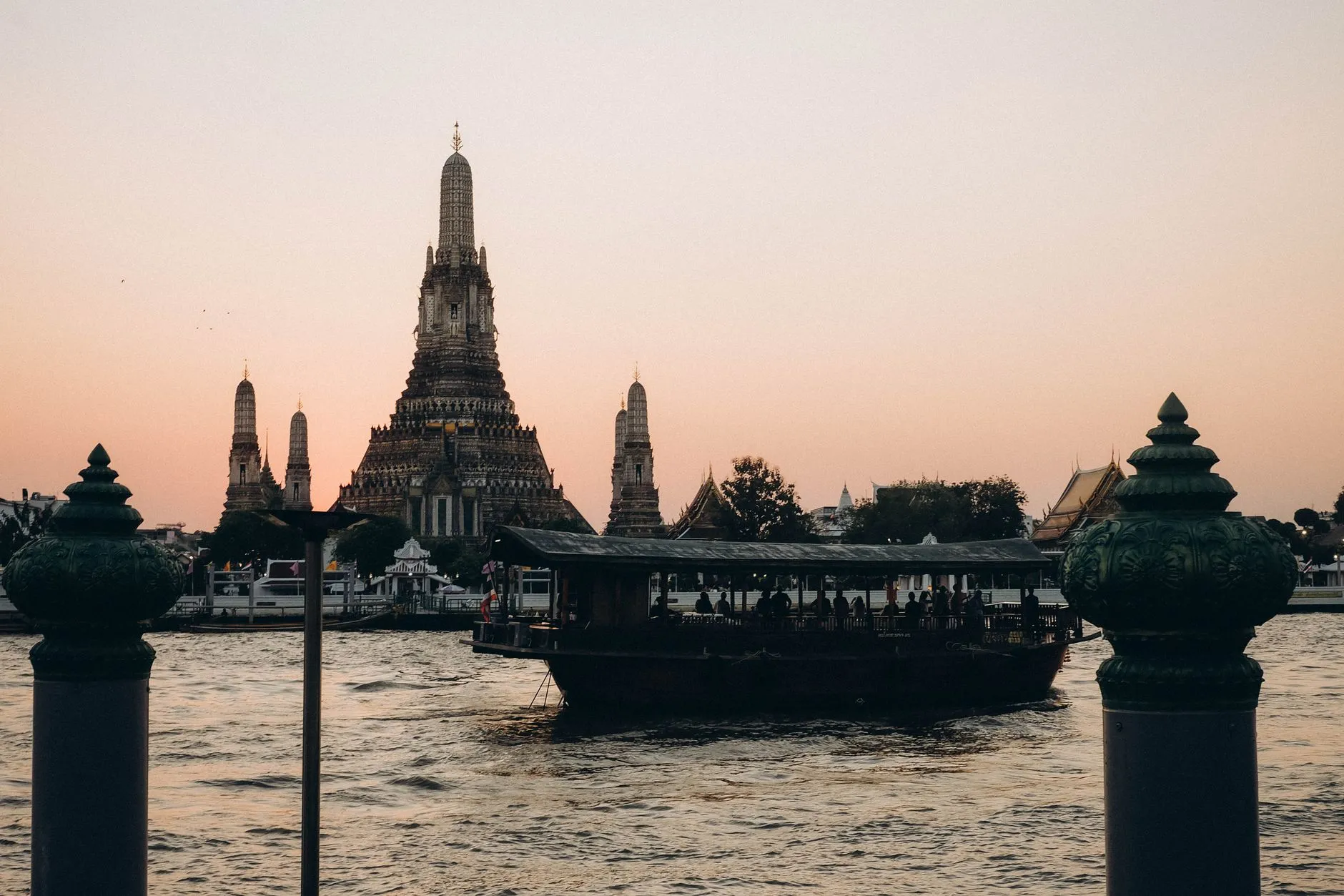 Bangkok — Wat Arun on the Chao Phraya