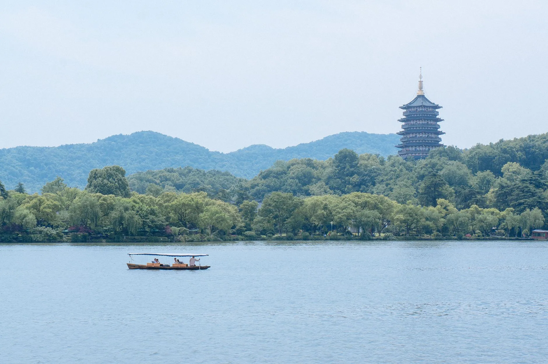 Hangzhou, China — West Lake