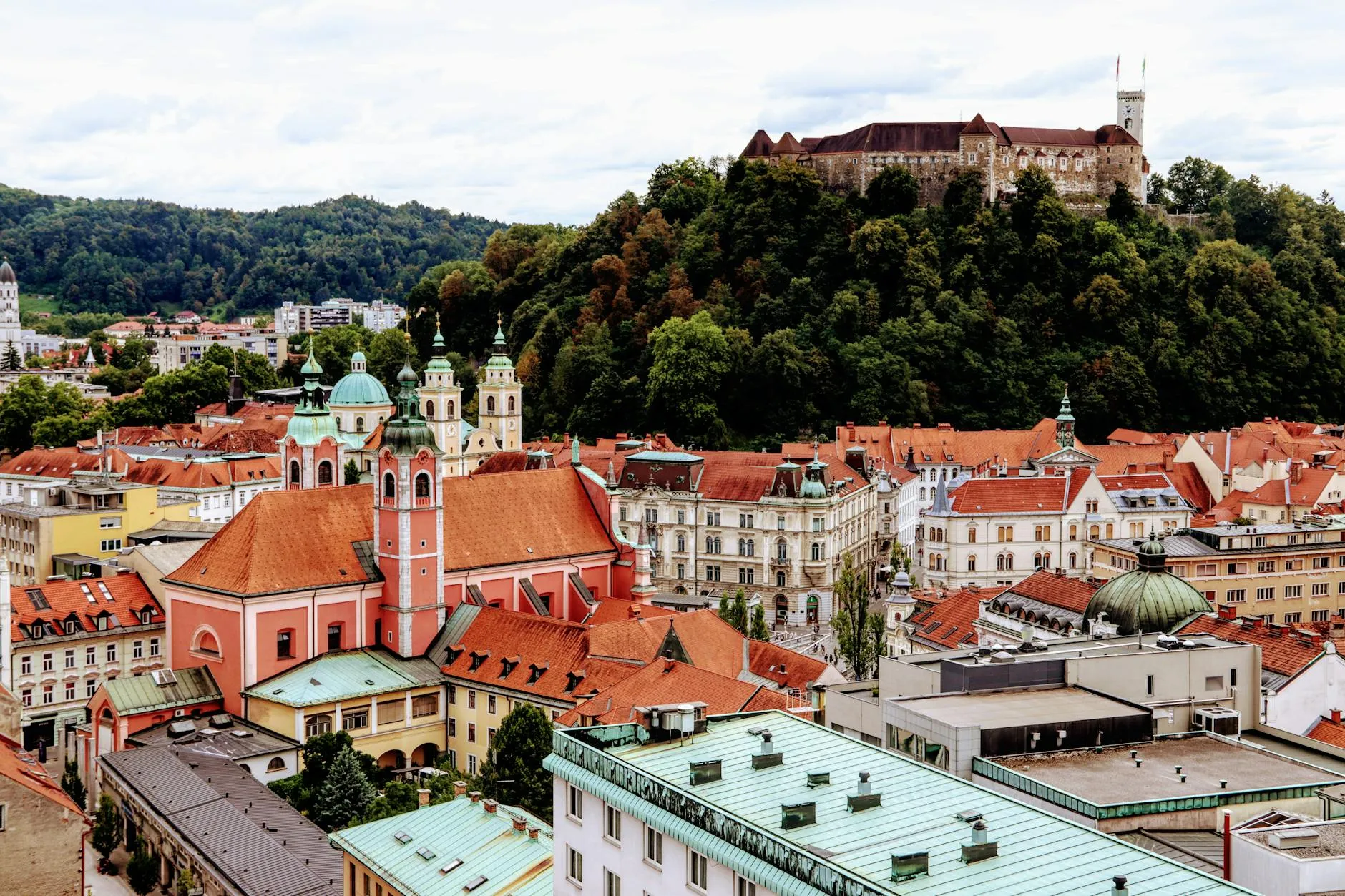 Ljubljana, Slovenia — old town and castle on the Ljubljanica river