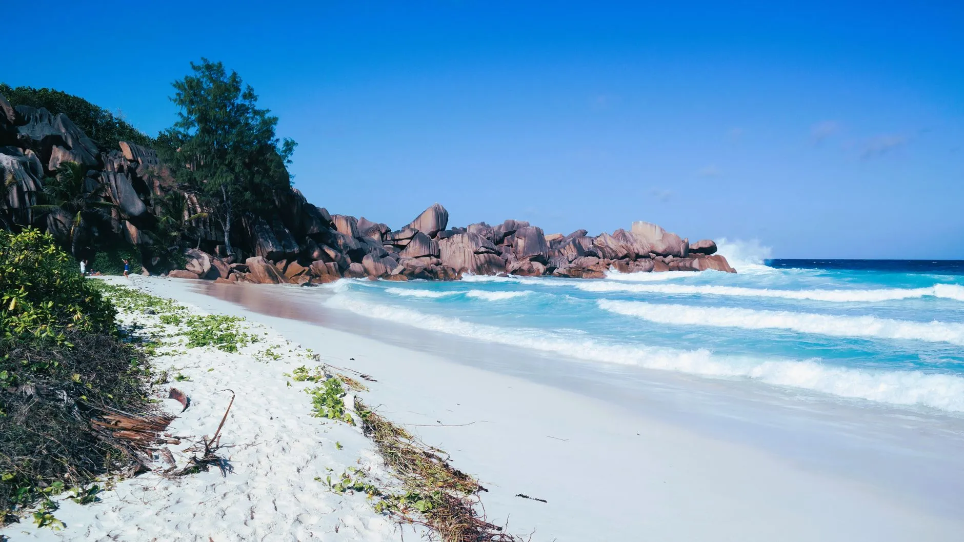 Seychelles — beach on the Indian Ocean