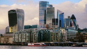 Pisa to London, UK from €40