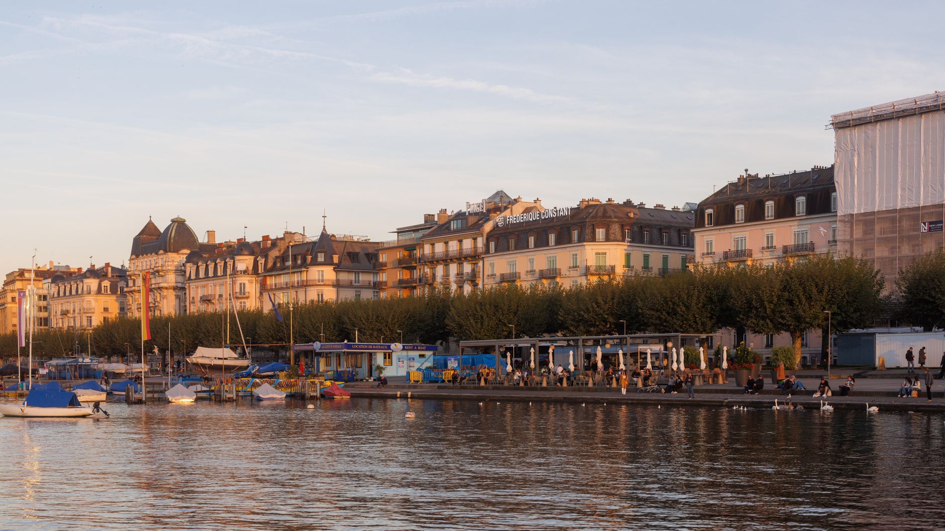 The Geneva lakefront and the Belle Epoque quai