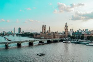 Kelowna to London, UK from C$922