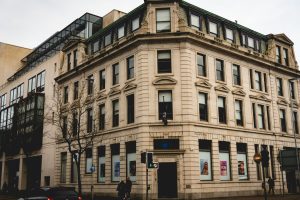 George Best Belfast City Airport (BHD) Airport Guide 2026 — Ten Minutes From City Hall