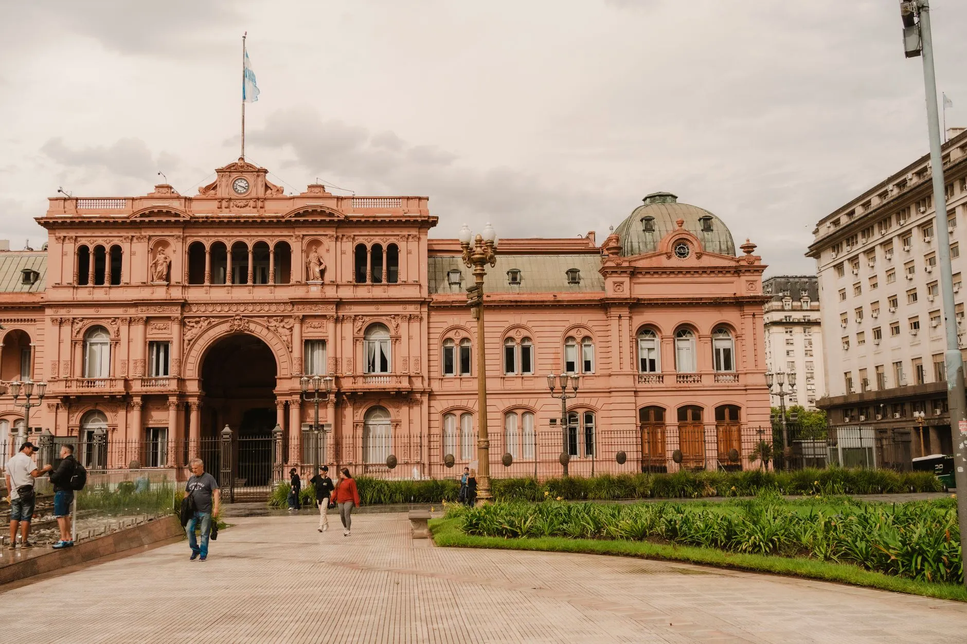 Buenos Aires — the pink Casa Rosada presidential palace on Plaza de Mayo with the Argentine flag flying, Argentina