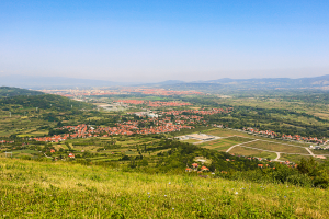 Niš Constantine the Great Airport (INI) Airport Guide 2026 — Free Buses, Cheap Taxis, Real Dinars