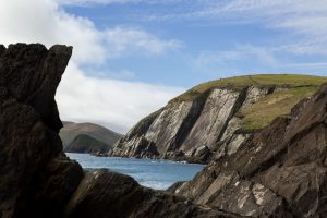 Kerry Airport (KIR) Airport Guide 2026 — One Runway, Two Peninsulas