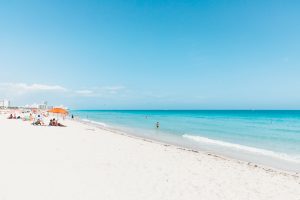 Porto to Miami, USA from €413