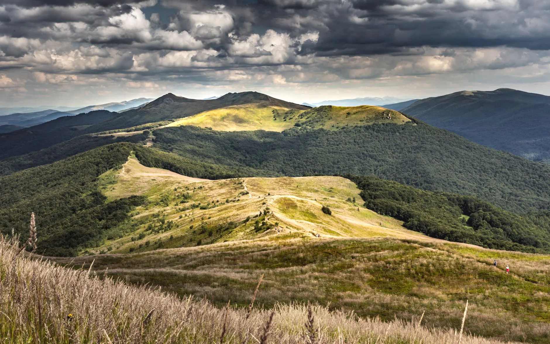 Rzeszów, Poland — Breathtaking view of Bieszczady Mountains under a dramatic sky in Podkarpackie, Poland.